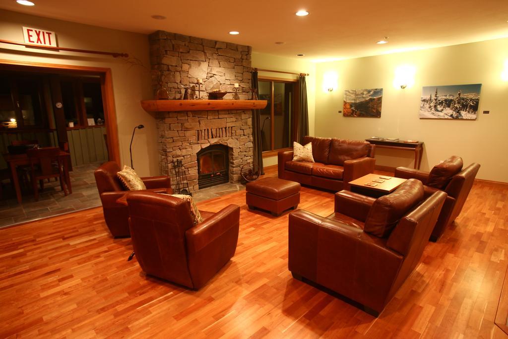 Whistler Alpine Chalet Retreat & Wellness Exterior foto