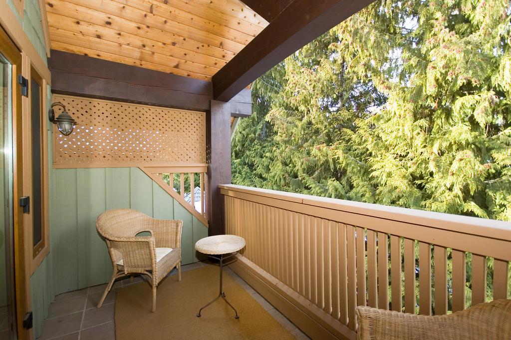 Whistler Alpine Chalet Retreat & Wellness Exterior foto
